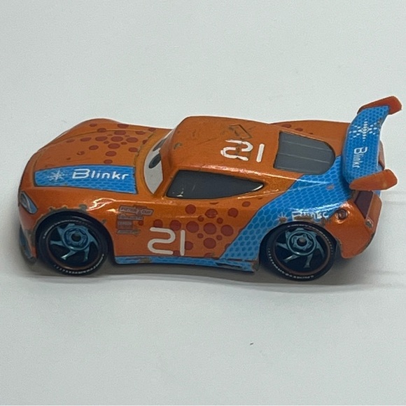 disney pixar cars ryan inside laney next gen piston cup racers blinkr sponsor - Picture 4 of 7